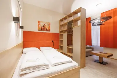 Ein Bett oder Betten in einem Zimmer der Unterkunft New #viennalove Apartment in Margareten