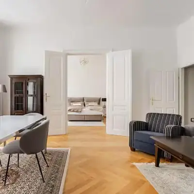Apartment Danube Chanel