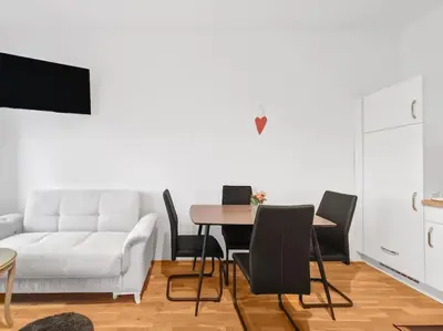 Ein Sitzbereich in der Unterkunft tabor strasse apartment
