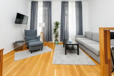Ein Sitzbereich in der Unterkunft 2 beds top apart in vienna's heart