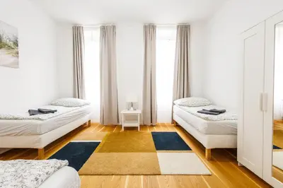 Ein Bett oder Betten in einem Zimmer der Unterkunft 5 beds 2 bedrooms top apart in vienna's heart
