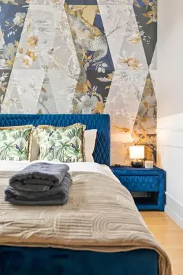 Ein Bett oder Betten in einem Zimmer der Unterkunft Anthrazit Oasis near Center Shoppingstreet 3 room