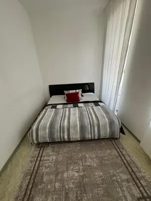 Ein Bett oder Betten in einem Zimmer der Unterkunft Ganzen Unterkunft 2 Zimmer