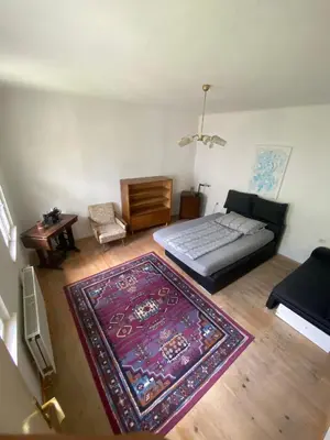 Ein Sitzbereich in der Unterkunft Gemütliches Altbauhaus