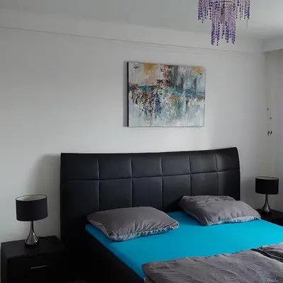 Ein Bett oder Betten in einem Zimmer der Unterkunft VIENNA & ENJOY `s
