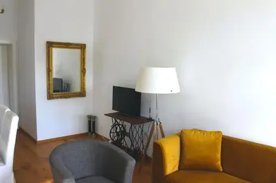 TV/Unterhaltungsangebot in der Unterkunft Paraderma Apartment im Zentrum Baden bei Wien