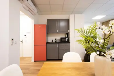Küche/Küchenzeile in der Unterkunft Livin Apartments - T75a