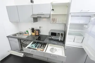 Küche/Küchenzeile in der Unterkunft Charming apartment in Center Vienna