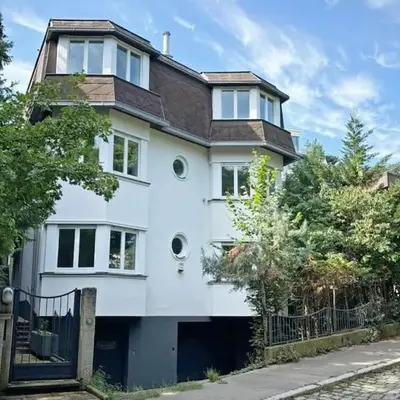 Traum Villa mit Weingartenblick!