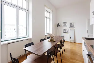 Grundriss der Unterkunft Cozy City Center Apartment