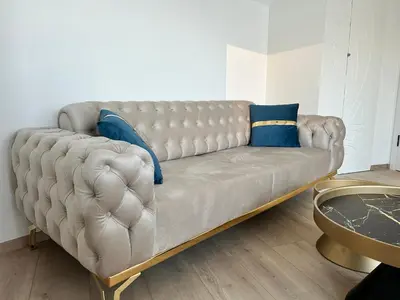 Ein Sitzbereich in der Unterkunft ASP Modern Apartments with Balcony & Free Parking