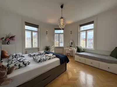 Ein Bett oder Betten in einem Zimmer der Unterkunft cozy apartment near Schönbrunn 17