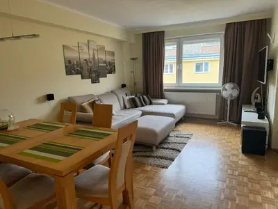 Ein Sitzbereich in der Unterkunft Modern and cozy apartment close to city center
