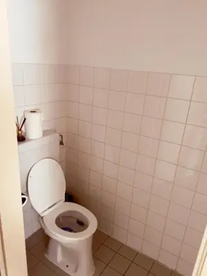 Ein Badezimmer in der Unterkunft Urban Nest Vienna - Fast Wi-Fi - Sleeps 4 - Free Coffee&Tea