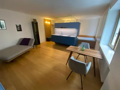 Ein Bett oder Betten in einem Zimmer der Unterkunft Designer Apartment Nähe Oper Naschmarkt