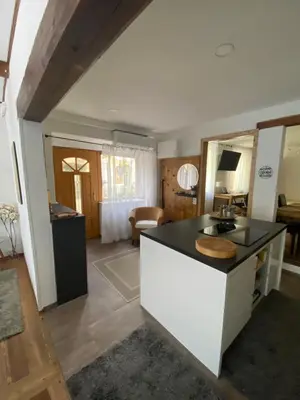 Küche/Küchenzeile in der Unterkunft Apartment mit Sauna im Wienerwald - Mödling