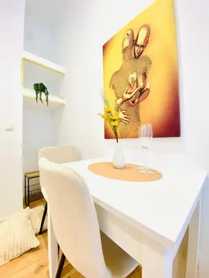 Grundriss der Unterkunft Lovely 4-BR Retreat Ottakring with Stunning City