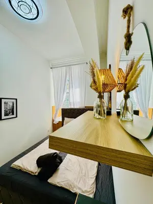 Grundriss der Unterkunft Urban 10-Bedroom Retreat, 8 Minutes from Rathausplatz