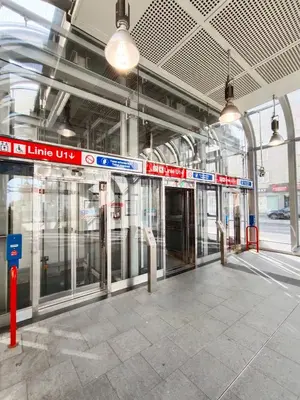Grundriss der Unterkunft FAVORIT-ROOMS , direkt Metro connection U1 to Centralstation , City-Center and Airport
