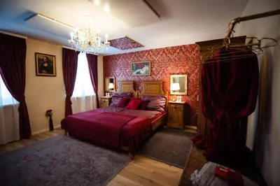 Ein Bett oder Betten in einem Zimmer der Unterkunft Charmantes Haus -Nähe Parndorf-Neusiedl-Wien-HU-SK