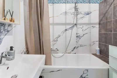 Ein Badezimmer in der Unterkunft Luxury Vintage Vibe