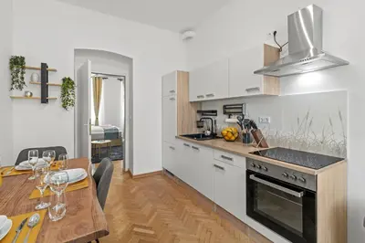 Küche/Küchenzeile in der Unterkunft Zentrale, stilvolle und gemütliche Wohnung
