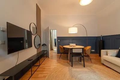 TV/Unterhaltungsangebot in der Unterkunft josef's home I Vienna Charm Apartment I 02