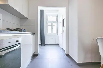Küche/Küchenzeile in der Unterkunft Budget-friendly Room 15 Min from Vienna