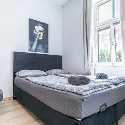 Budget-friendly Room 15 Min from Vienna