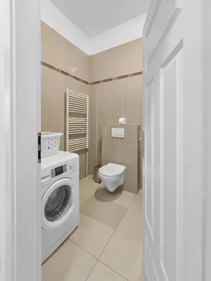 Ein Badezimmer in der Unterkunft Millennium Cozy Stay - Fully Equipped Apartment