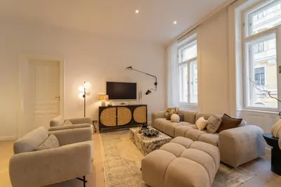 TV/Unterhaltungsangebot in der Unterkunft josef's home I Superior Suite I Quiet & Central