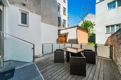 Ein Balkon oder eine Terrasse in der Unterkunft Happy Vienna