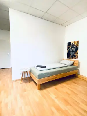 Grundriss der Unterkunft Cozy 3BR Apartment, 6 Minutes to the Train Station