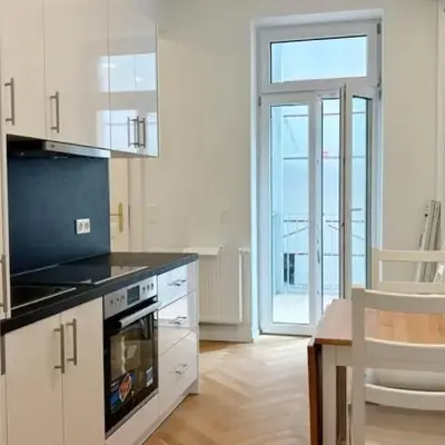 2 Zimmer Wohnung mit Balkon 19