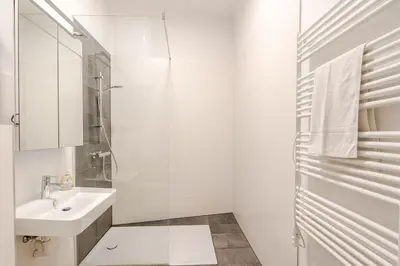 Ein Badezimmer in der Unterkunft My Stay Apartments