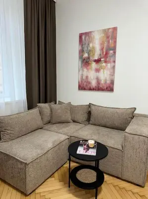Ein Sitzbereich in der Unterkunft Neu! City Apartment im Stadtzentrum 4