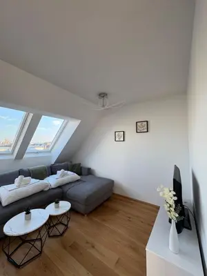 TV/Unterhaltungsangebot in der Unterkunft FeelHome-Terrasse-4 Gäste-WiFi