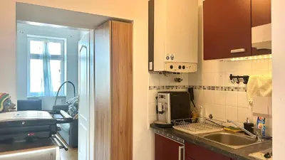Küche/Küchenzeile in der Unterkunft City Center Apartment