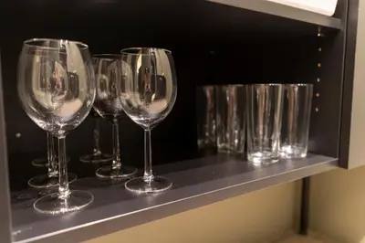 Getränke in der Unterkunft AWerner Suites Belvedere - Der Schlosser