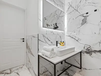 Ein Badezimmer in der Unterkunft Living No 5 by GT7 Hospitality