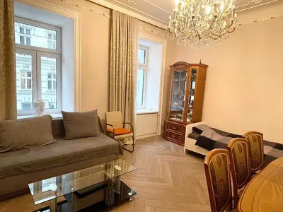 Ein Sitzbereich in der Unterkunft City Apartment