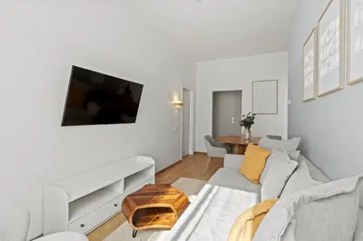 TV/Unterhaltungsangebot in der Unterkunft 4 Min to Metro I 12 Min to Inner City I Top Wifi