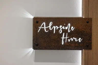 Ein Zertifikat, Auszeichnung, Logo oder anderes Dokument, das in der Unterkunft HillsideHome Donnerskirchen, Neu ab 10-2025 ausgestellt ist