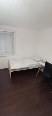 Grundriss der Unterkunft Single room in student apartment