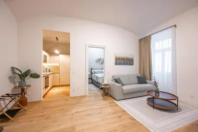 Ein Sitzbereich in der Unterkunft Apartment Luxe - right near Vienna's Old City