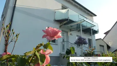 Das Gebäude in dem sich das Privatzimmer befindet
