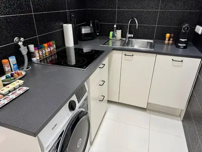 Küche/Küchenzeile in der Unterkunft Apartment in heart of Vienna 4