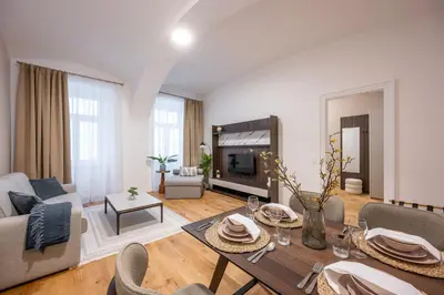 Ein Sitzbereich in der Unterkunft Apartment Diamond - right near Vienna's Old City