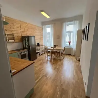 Charming new apartment in Vienna next to Stadthalle