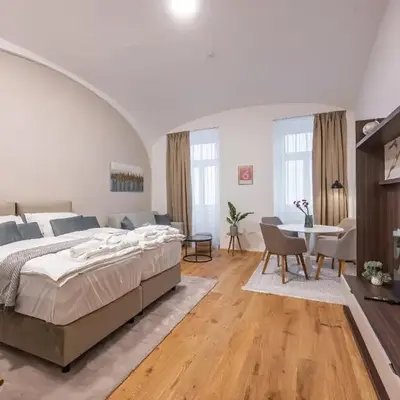 Apartment Sunshine - right near Vienna's Old City